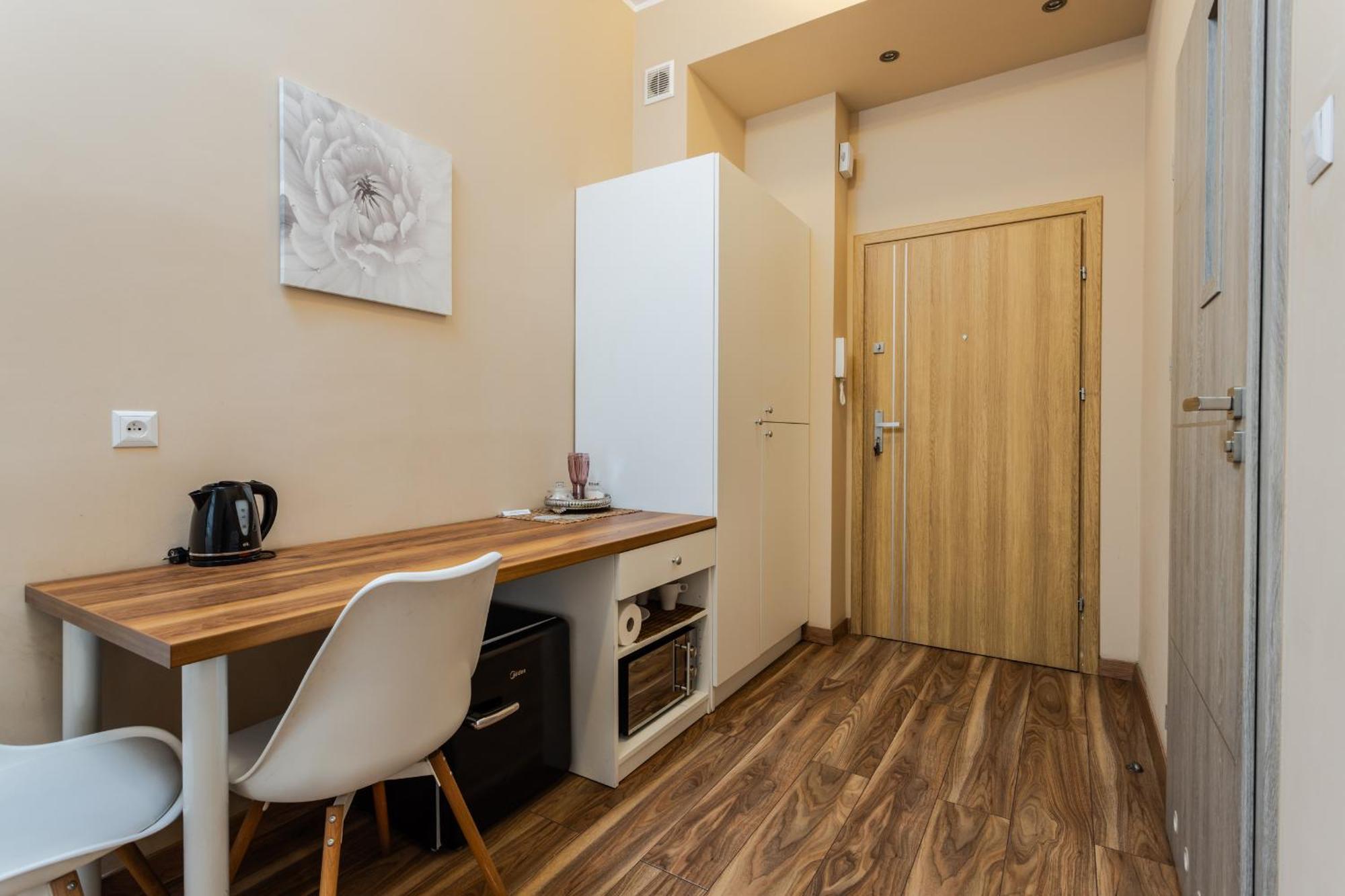 Functional And Comfortable Very Berry Studios In Poznan By Noclegi Renters 외부 사진