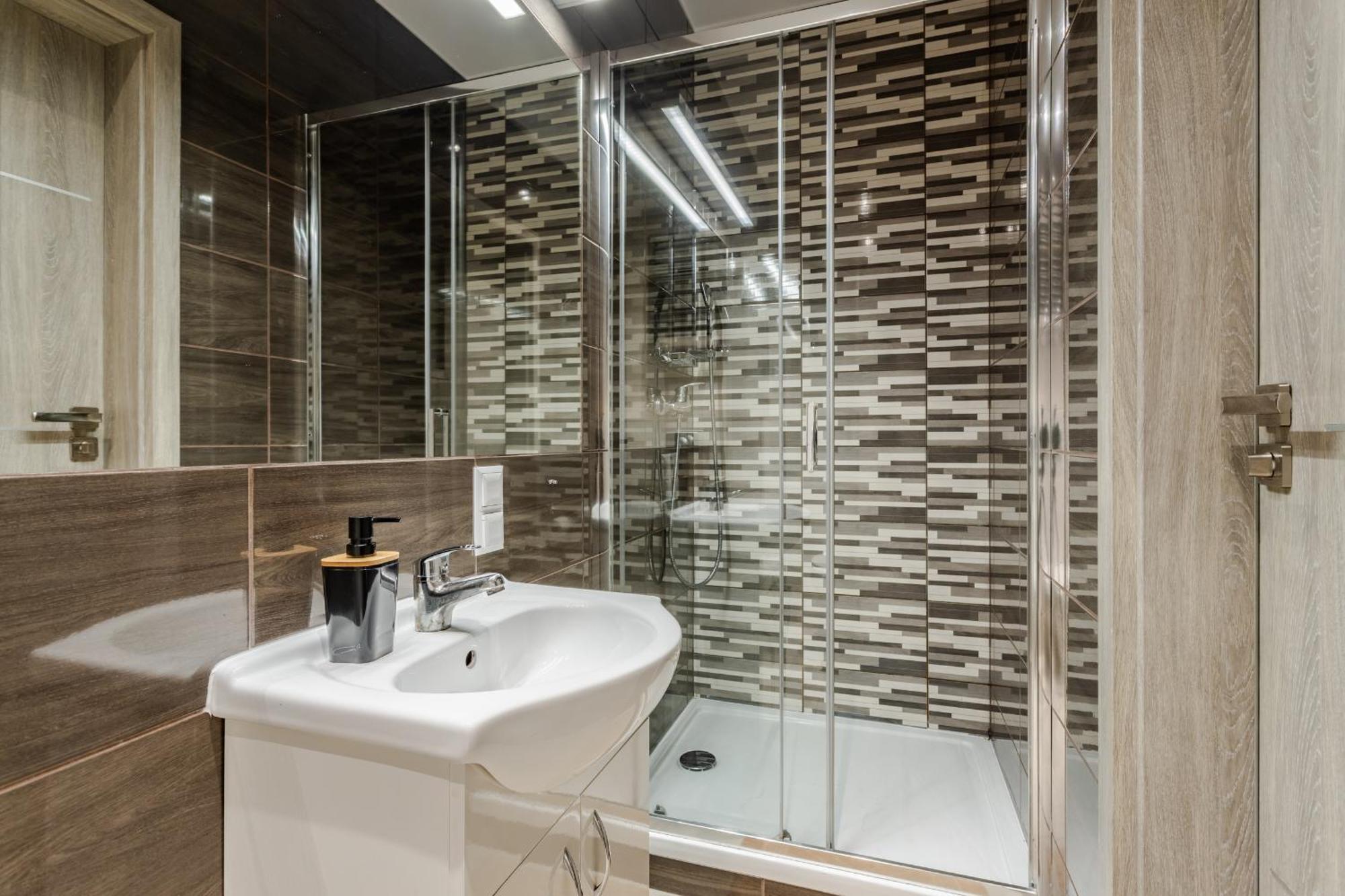 Functional And Comfortable Very Berry Studios In Poznan By Noclegi Renters 외부 사진