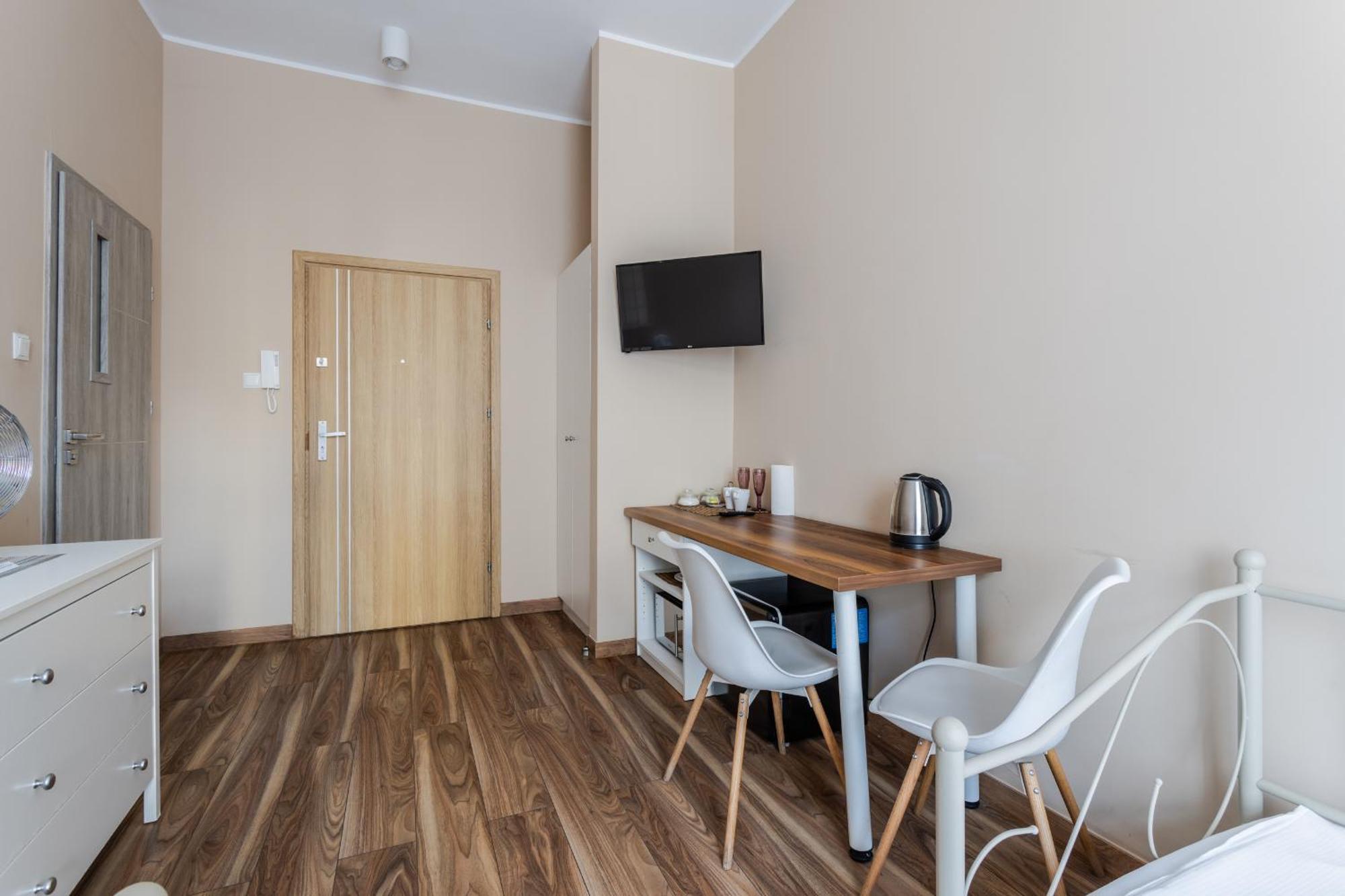 Functional And Comfortable Very Berry Studios In Poznan By Noclegi Renters 외부 사진
