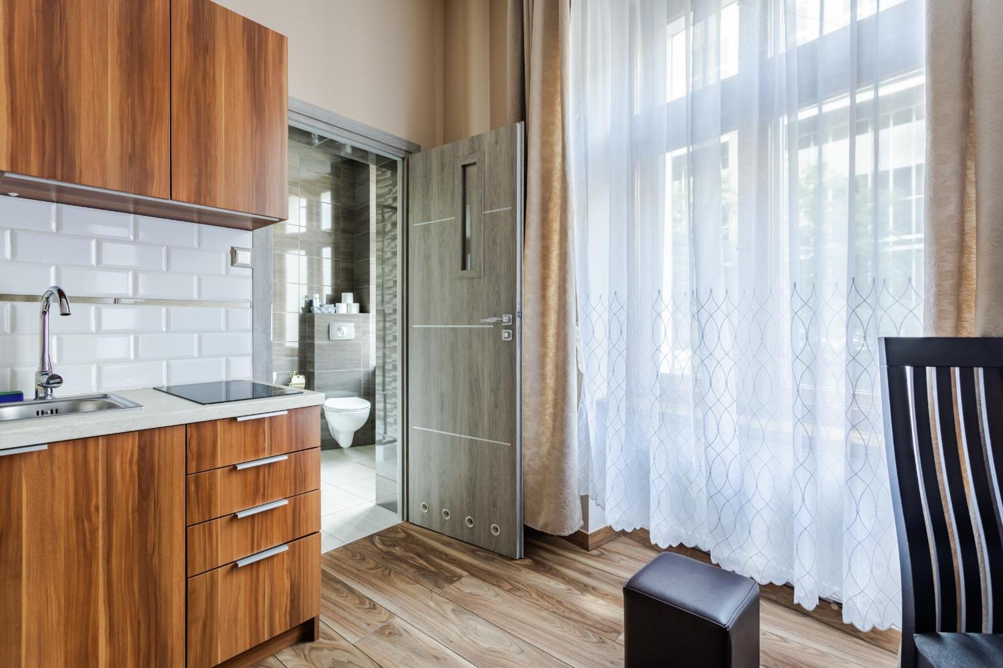 Functional And Comfortable Very Berry Studios In Poznan By Noclegi Renters 외부 사진