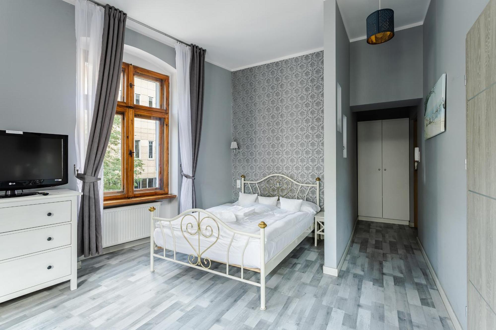 Functional And Comfortable Very Berry Studios In Poznan By Noclegi Renters 외부 사진